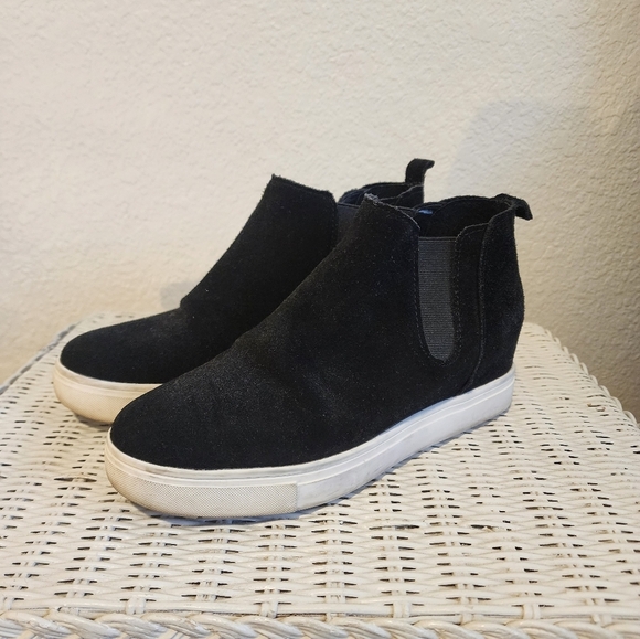 Aqua Black Wedge Women's  Sneakers Size 7 - Picture 1 of 5